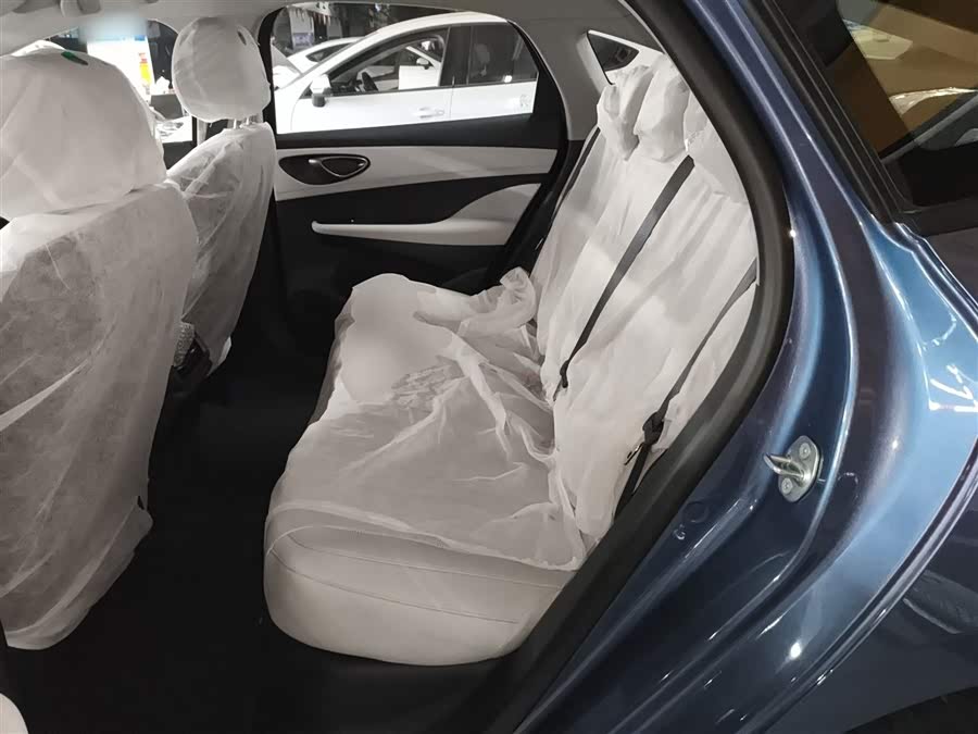 BYD Seal 05 DM-i 2025 car image #15