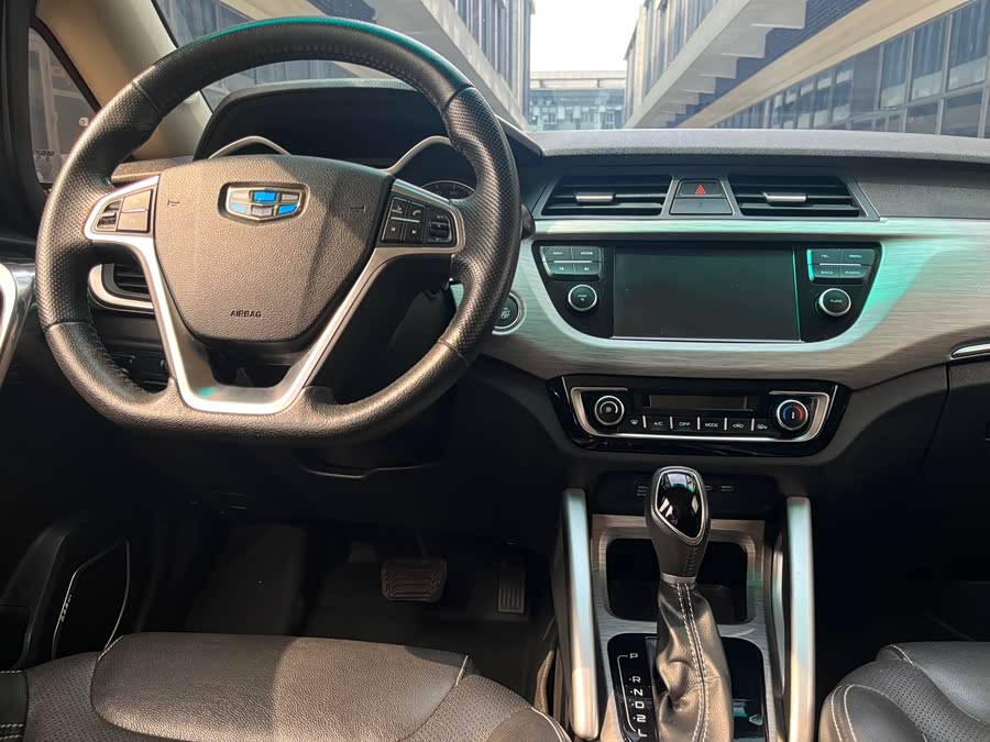 Vision X3 2018 car image #15
