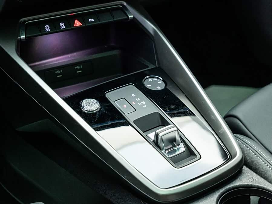 Audi A3 2024 car image #15