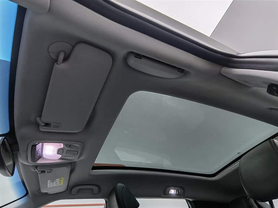 Chevrolet Charm 2022 car image #15