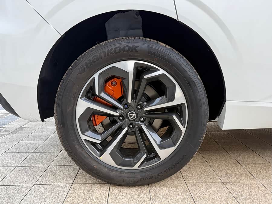 Changan UNI-K iDD 2025 immagine di auto #15