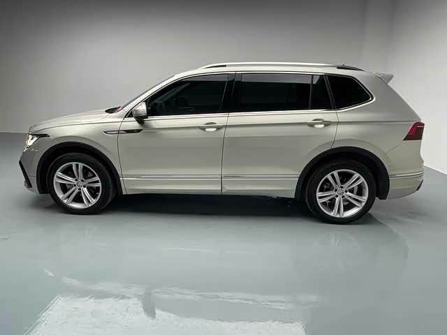 Volkswagen Tiguan L 2023 #15 Volkswagen Tiguan L 2023 car image #15