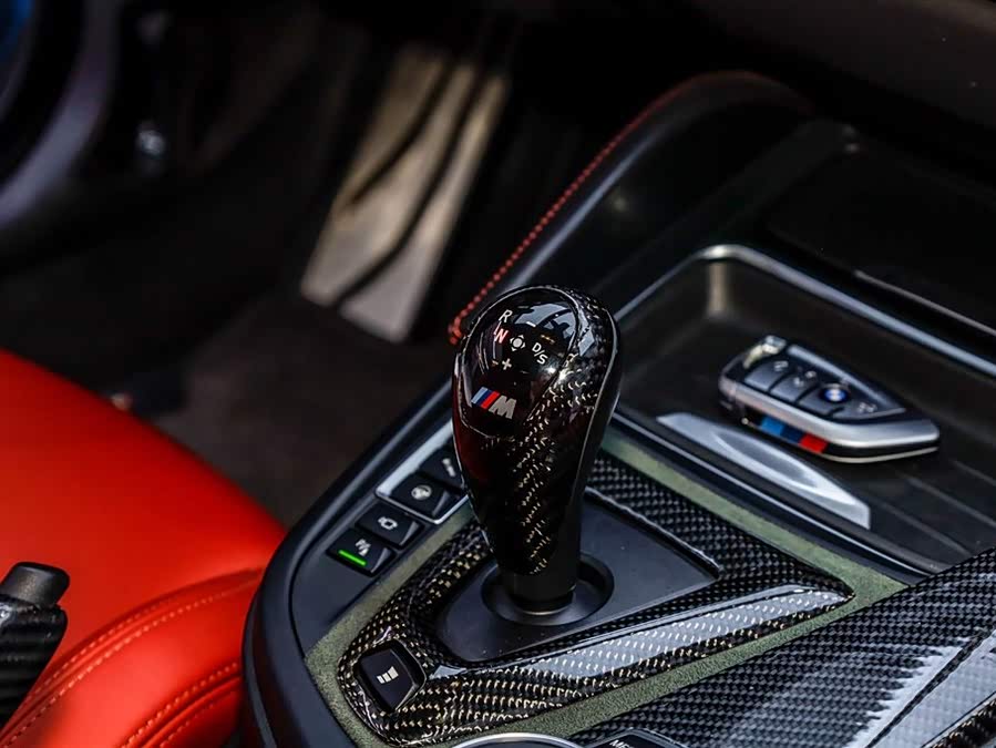 BMW M4 2017 car image #15