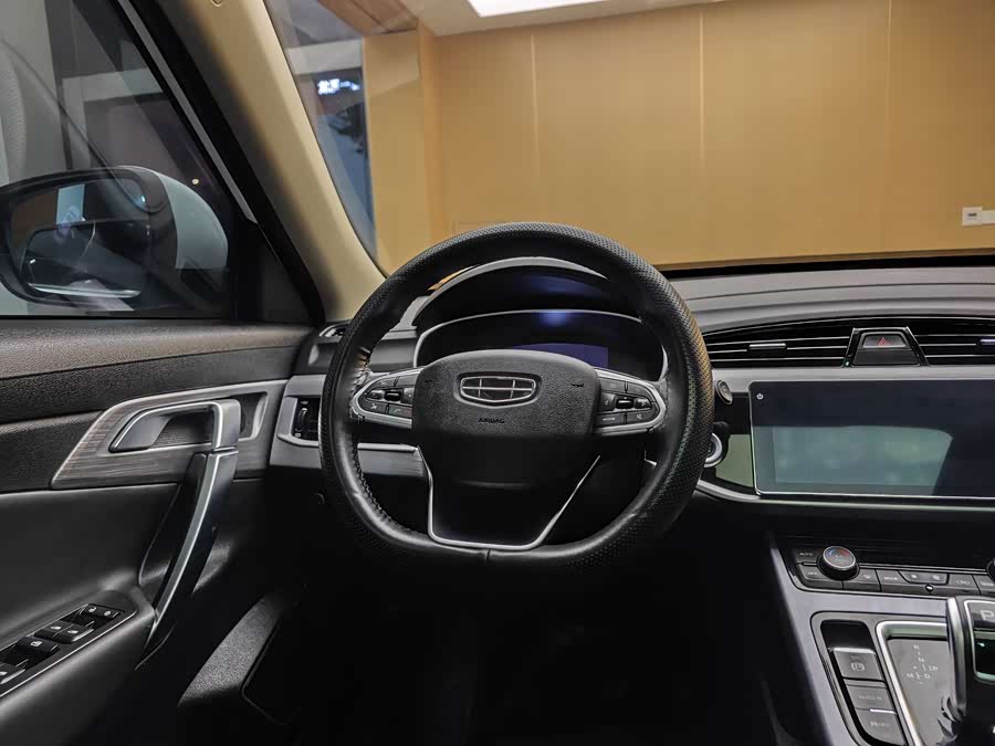 GEELY Boyue 2021 car image #15