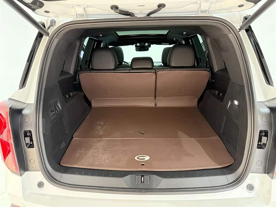 GAC Trumpchi GS8 2025 #15 GAC Trumpchi GS8 2025 car image #15