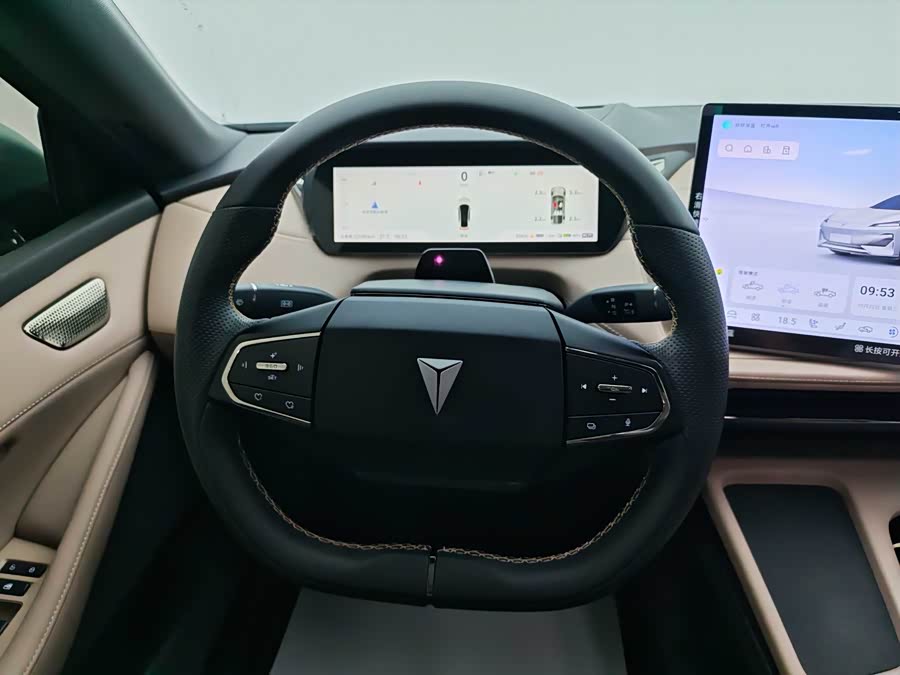 Deepal SL03 2023 #15 Deepal SL03 2023 car image #15