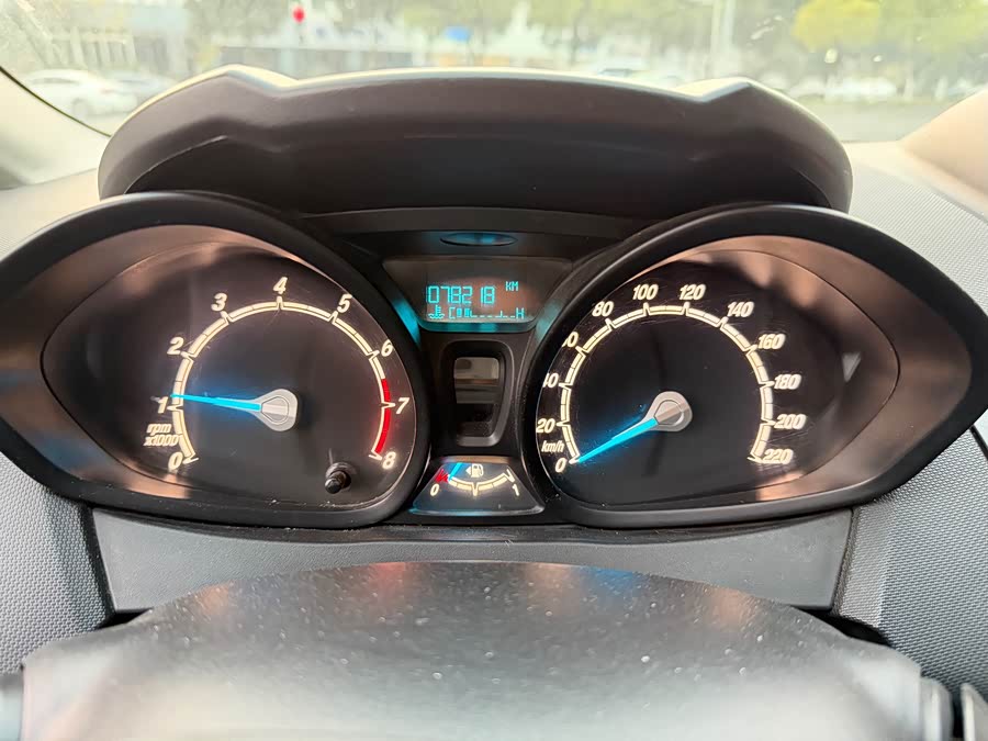 Ford Fiesta 2013 #15 Ford Fiesta 2013 immagine di auto #15