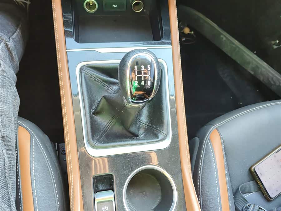 众泰 众泰T300 2018 汽车图片 #15