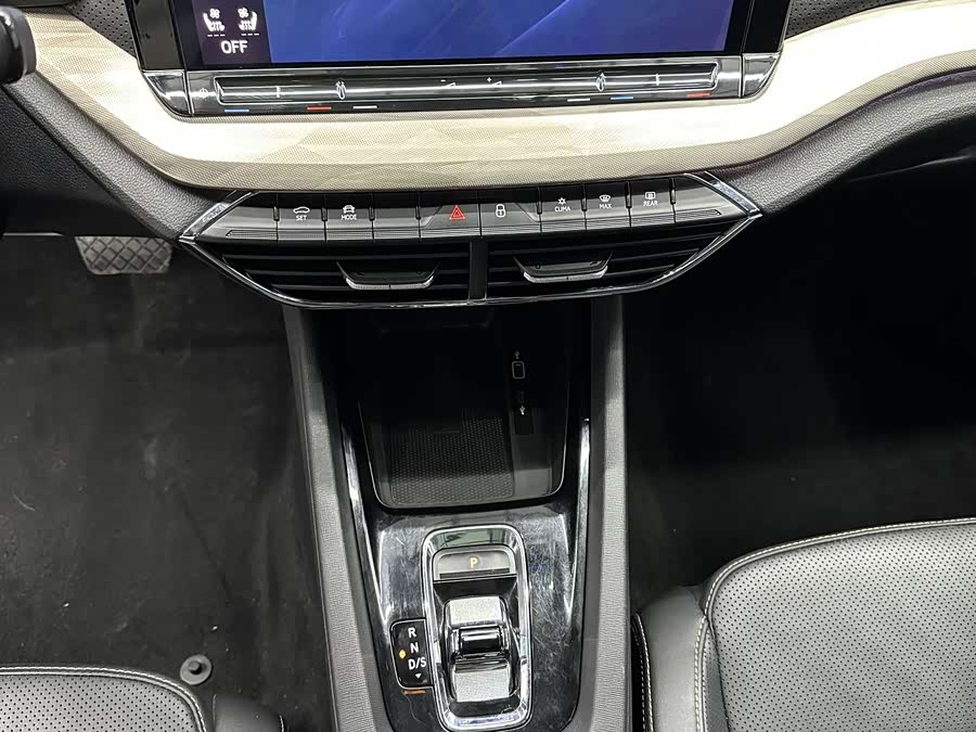 Skoda Octavia 2021 car image #15