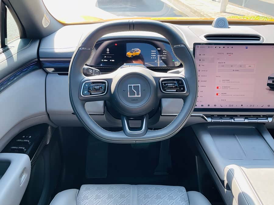 Zeekr 7X 2024 immagine di auto #15