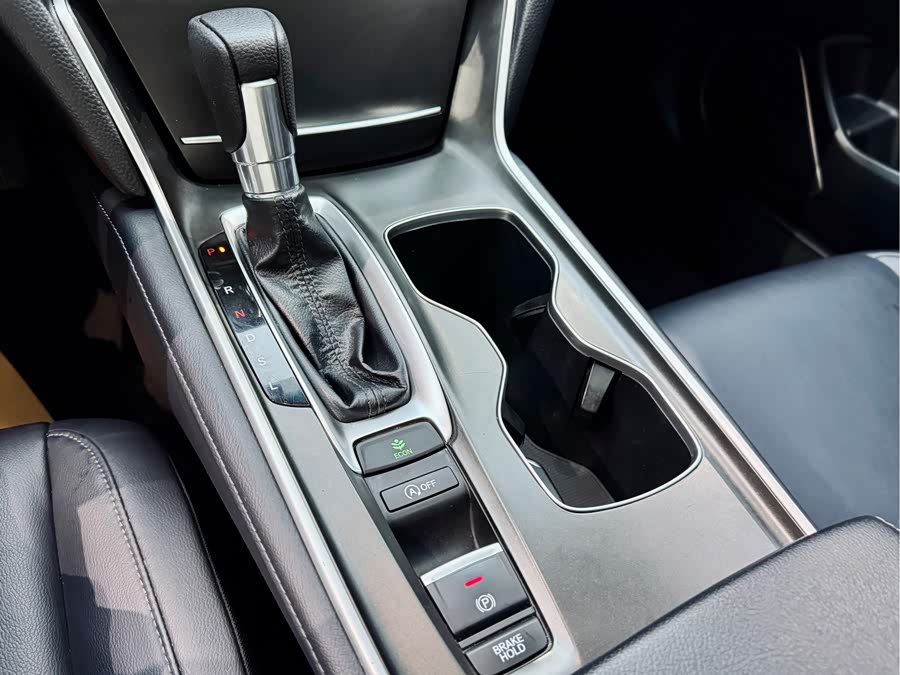 Honda Accord 2019 car image #15