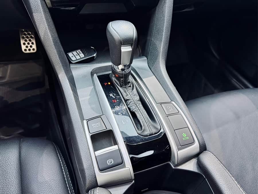 Honda Civic 2020 car image #15