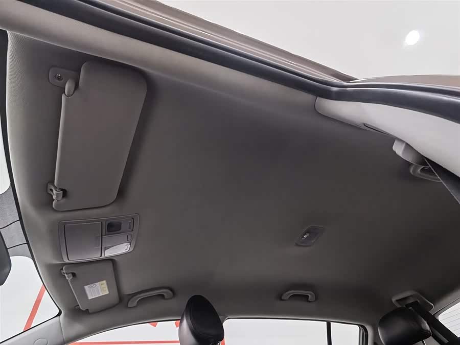 起亚 智跑 2017 汽车图片 #15