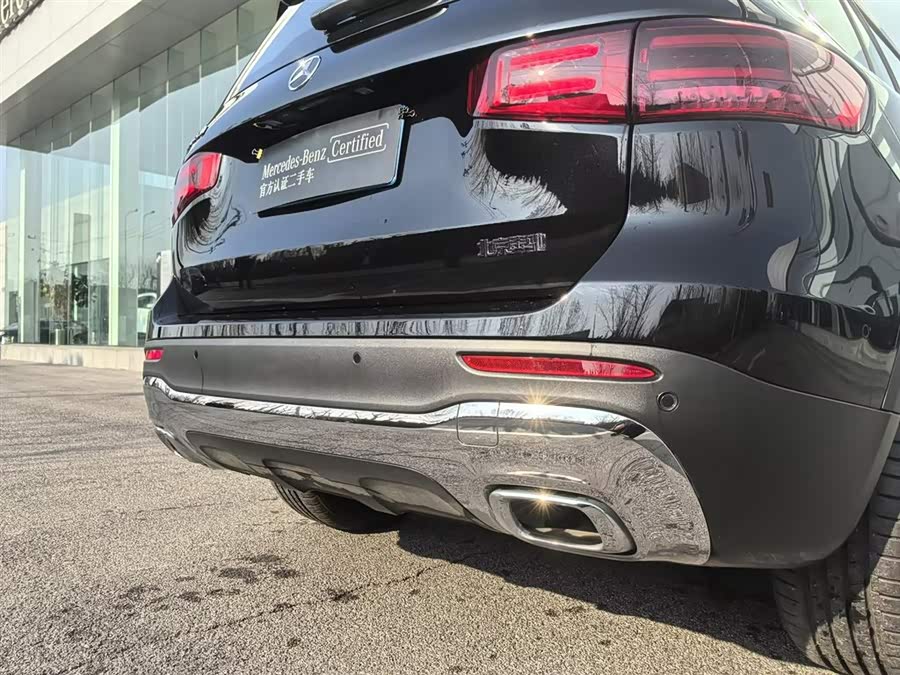 Mercedes-Benz GLB Class 2025 immagine di auto #15