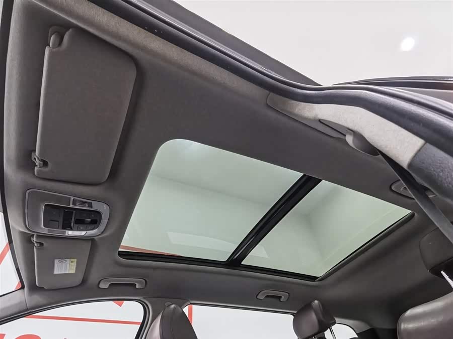 Hyundai Santa Fe 2021 car image #15