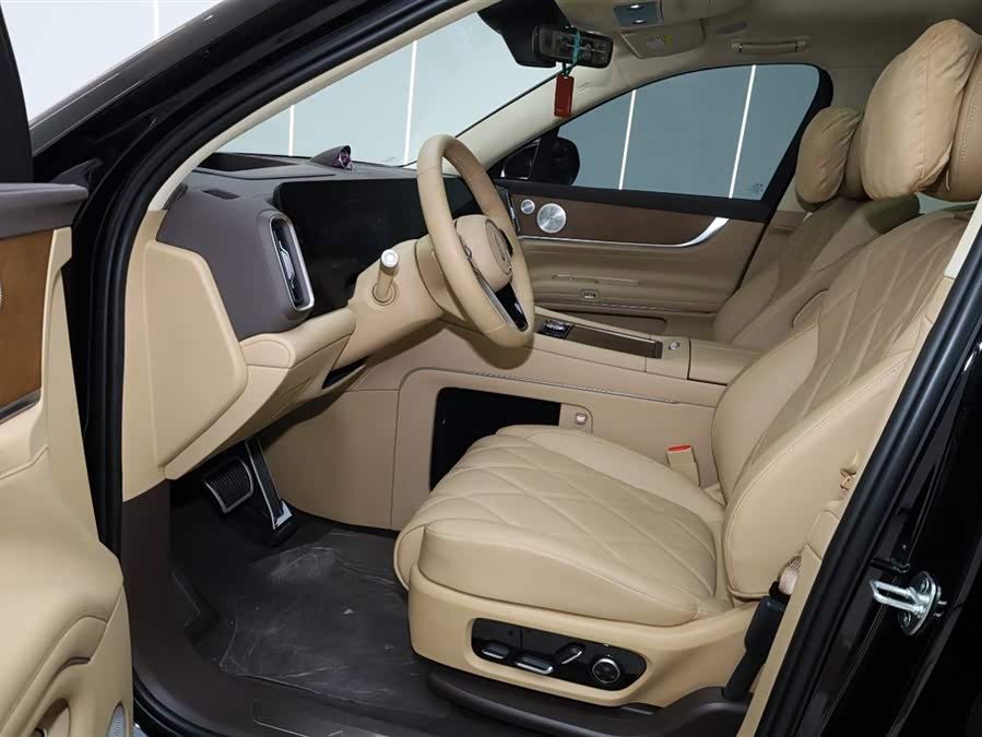 AITO 问界 问界M9 2025 汽车图片 #15