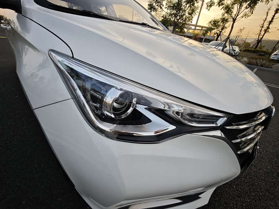 Changan Alsvin 2018 car image #15