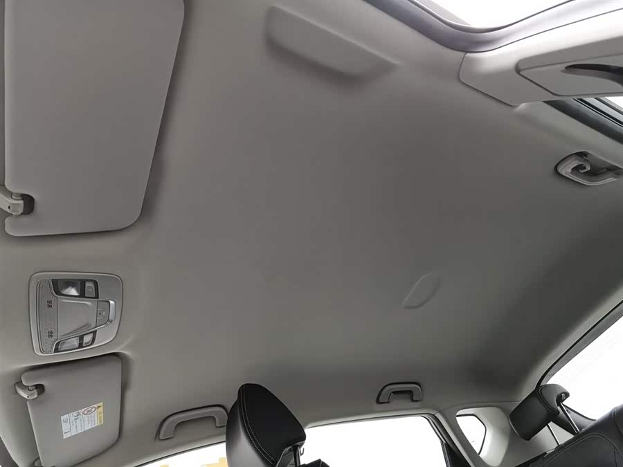 GEELY Coolray 2025 car image #15