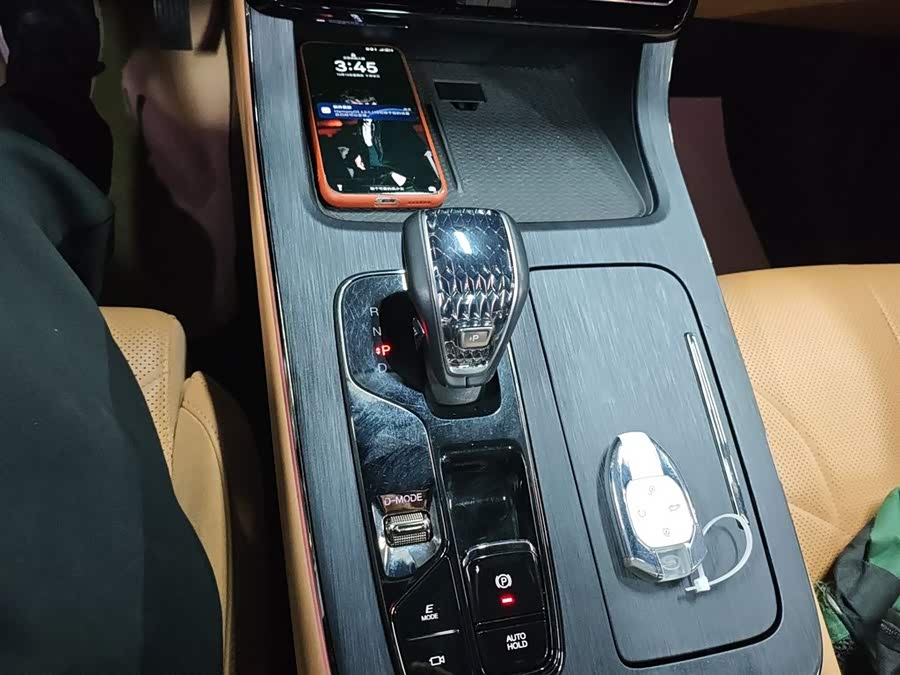 GAC Trumpchi ES9 2023 #15 GAC Trumpchi ES9 2023 car image #15