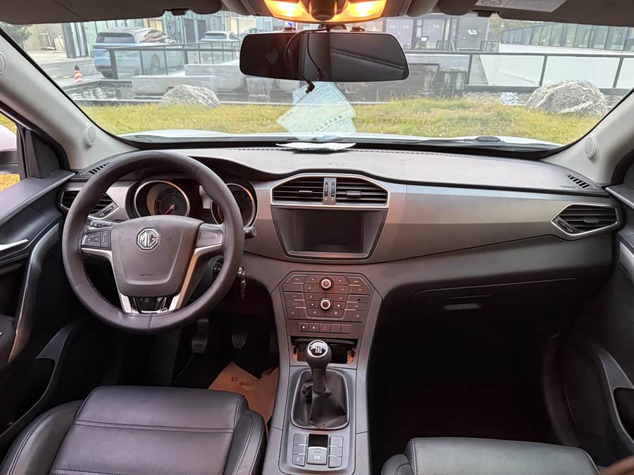 MG GS 2016 car image #15