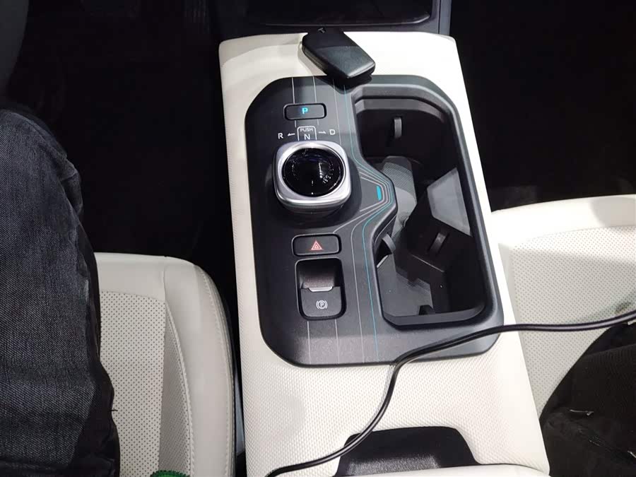 Toyota bZ5 2025 #15 Toyota bZ5 2025 immagine di auto #15