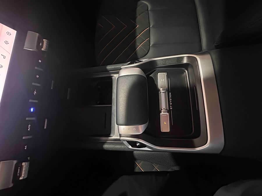 Deepal G318 2024 imagen de coche #15