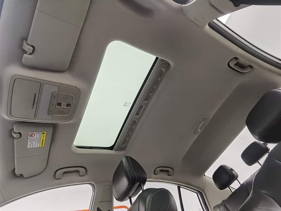 Roewe i5 2021 car image #15
