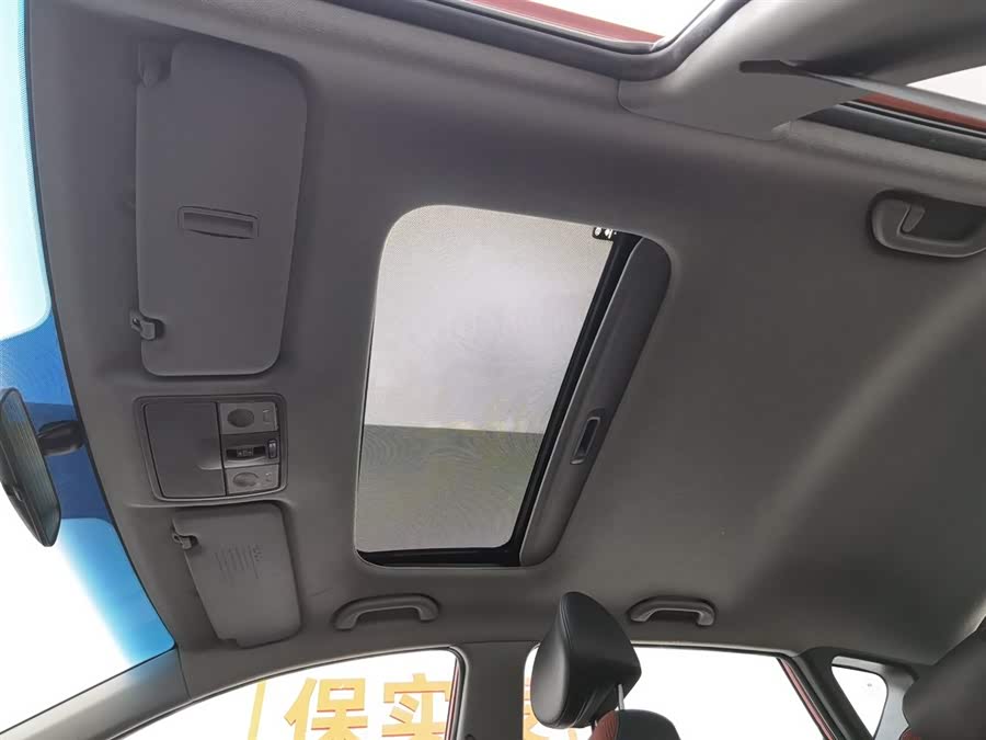 Mazda Reina Hatchback 2015 car image #15