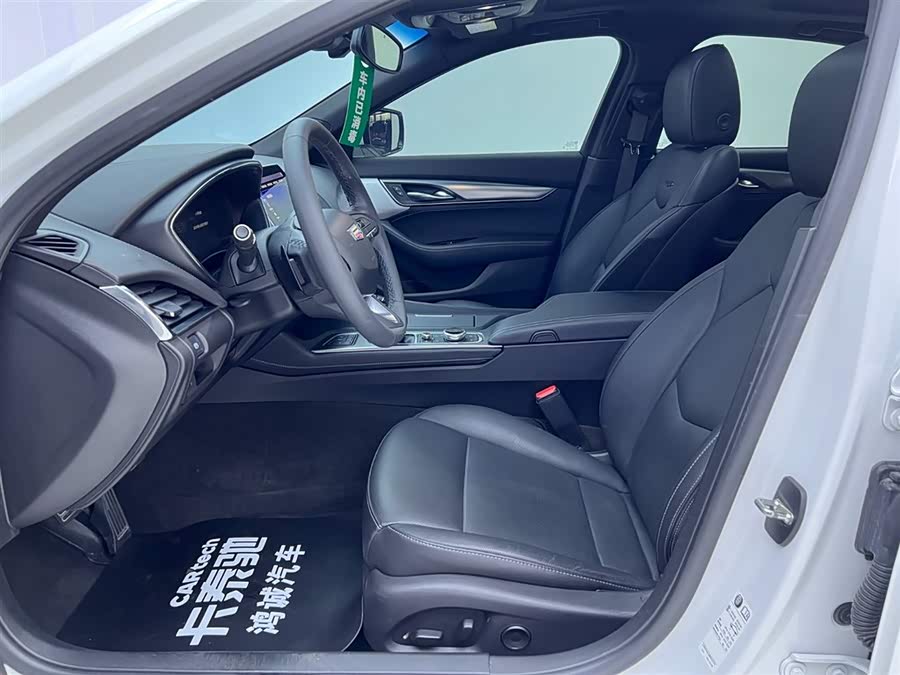 2022 car image #15
