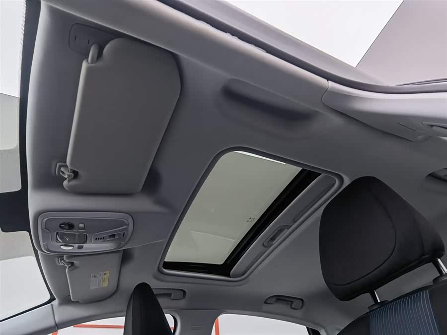 Peugeot 308 2018 car image #15
