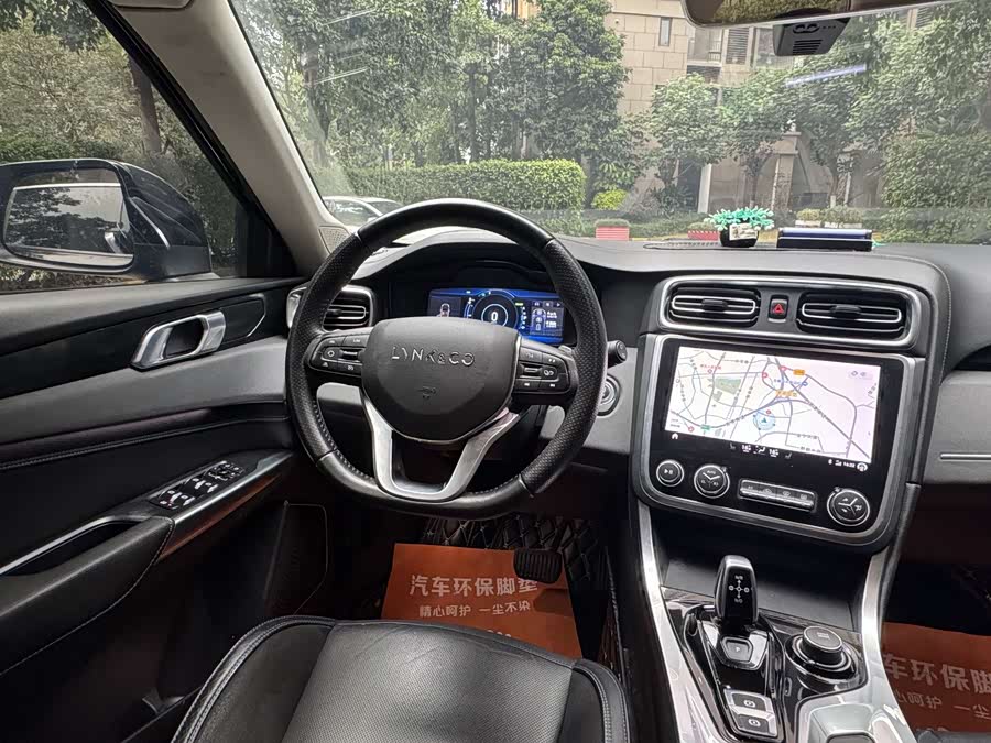Lynk & Co 01 EM-P 2019 car image #15