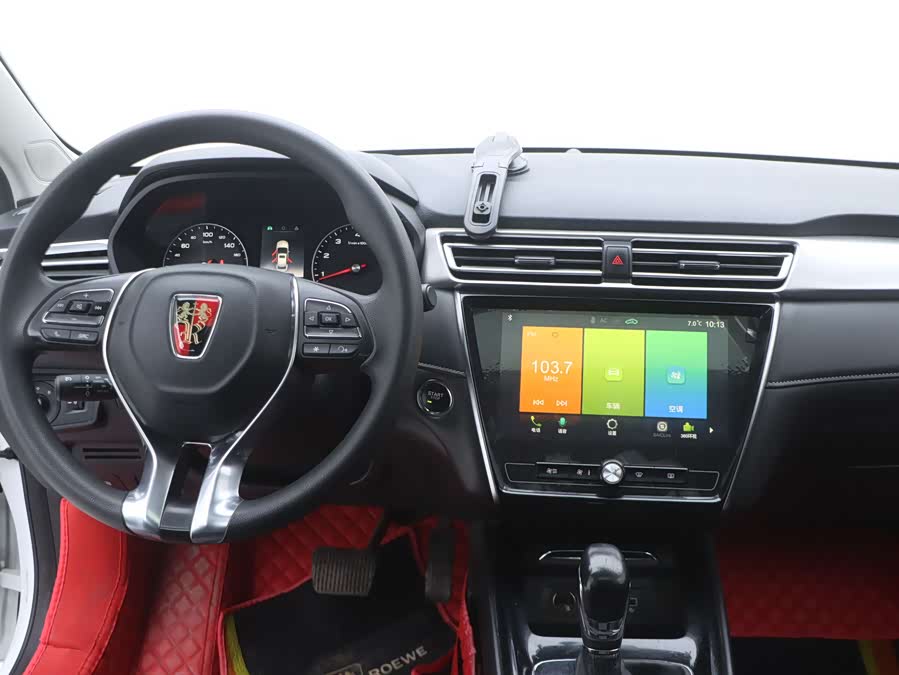 Roewe i5 2019 car image #15