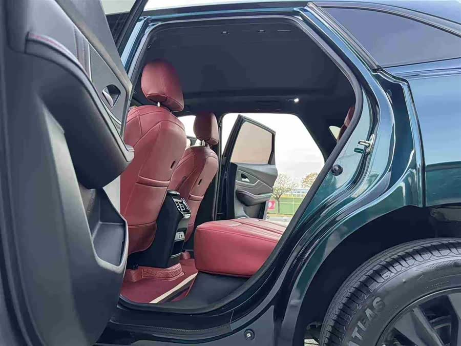Forthing T5 EVO 2021 #15 Forthing T5 EVO 2021 car image #15