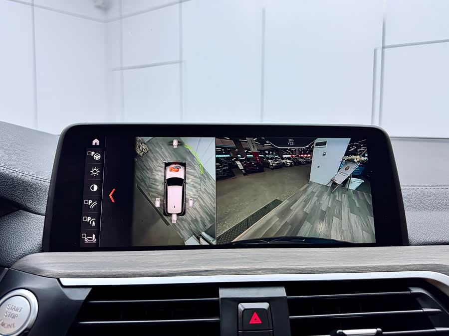 BMW X3 2018 car image #15