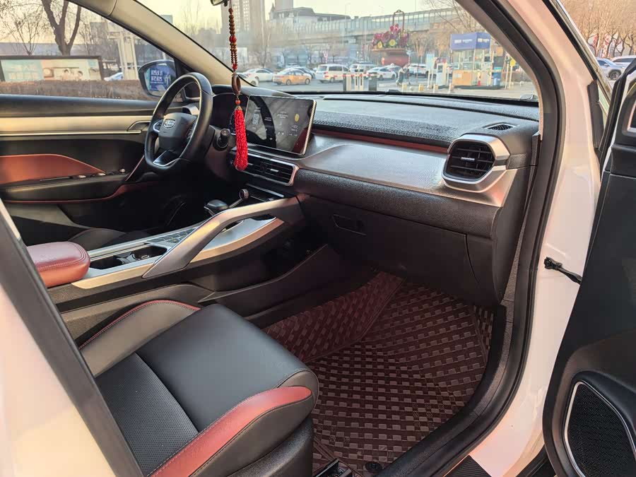 GEELY Coolray 2023 #15 GEELY Coolray 2023 car image #15