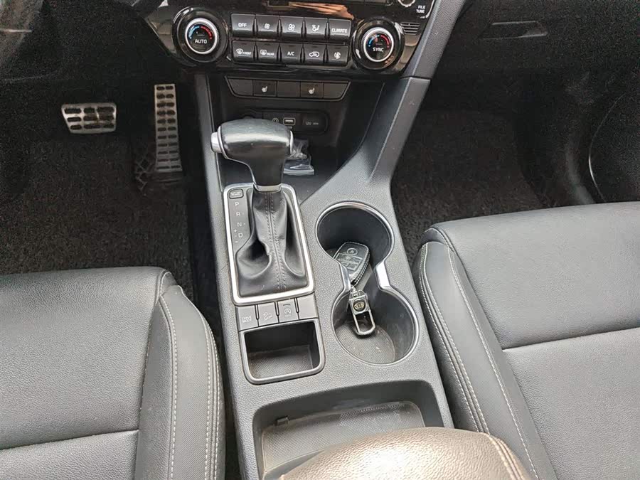 Kia KX5 2016 #15 Kia KX5 2016 car image #15