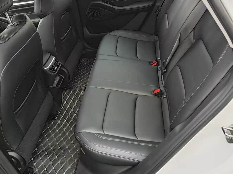 吉利汽车 2021 汽车图片 #15