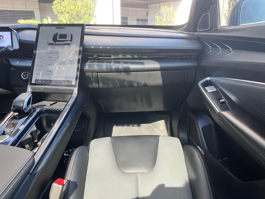 GEELY Boyue 2023 car image #15