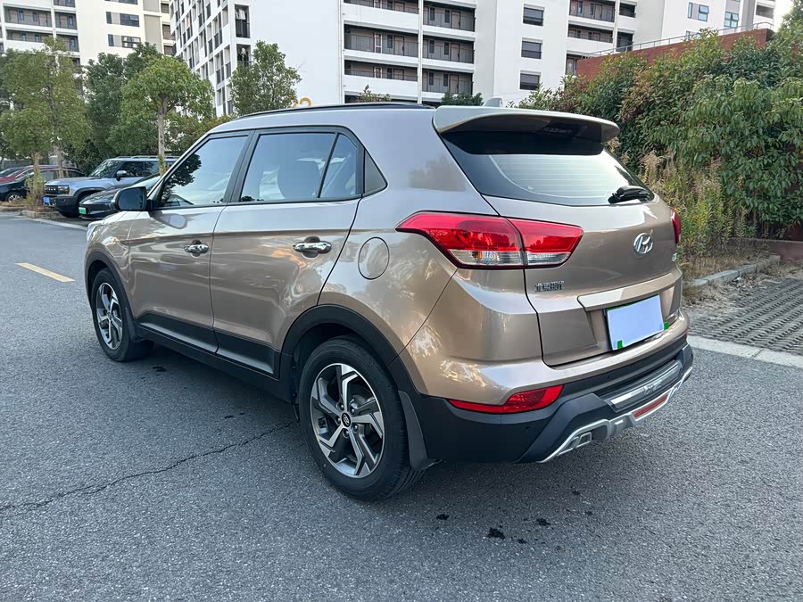 Hyundai ix25 2019 #15 Hyundai ix25 2019 car image #15