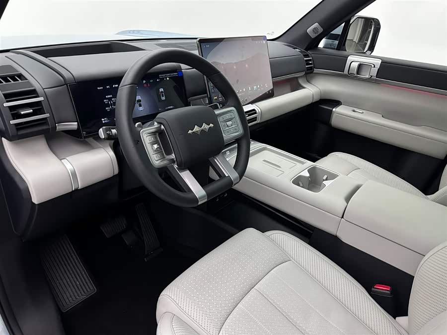 FangChengBao Tiger 7 2025 car image #15