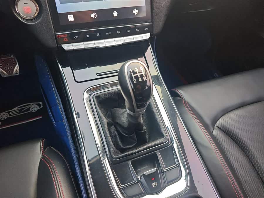 SWM斯威汽车 SWM斯威G05 2019 汽车图片 #15