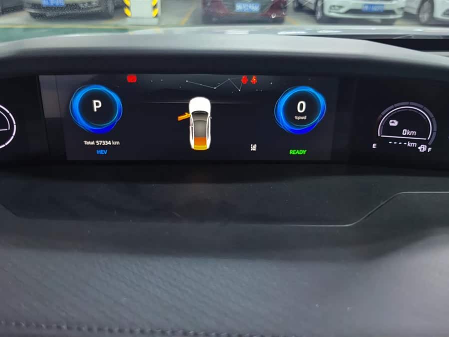 Changan UNI-V iDD 2023 car image #15