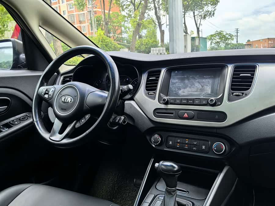 起亚 佳乐 2015 汽车图片 #15