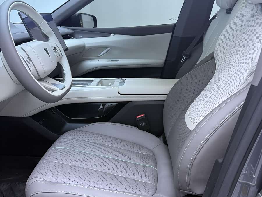 Deepal L07 2024 imagen de coche #15