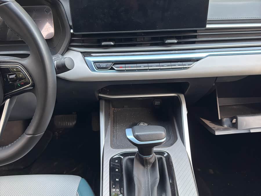 GEELY Emgrand 2023 car image #15