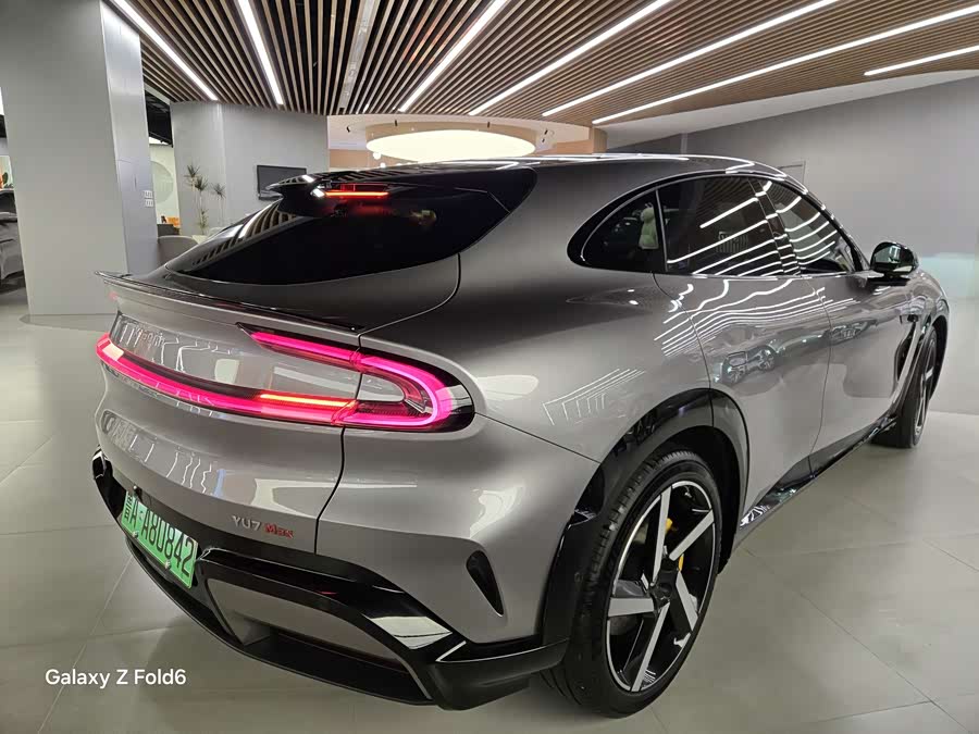 MI YU7 2025 car image #15