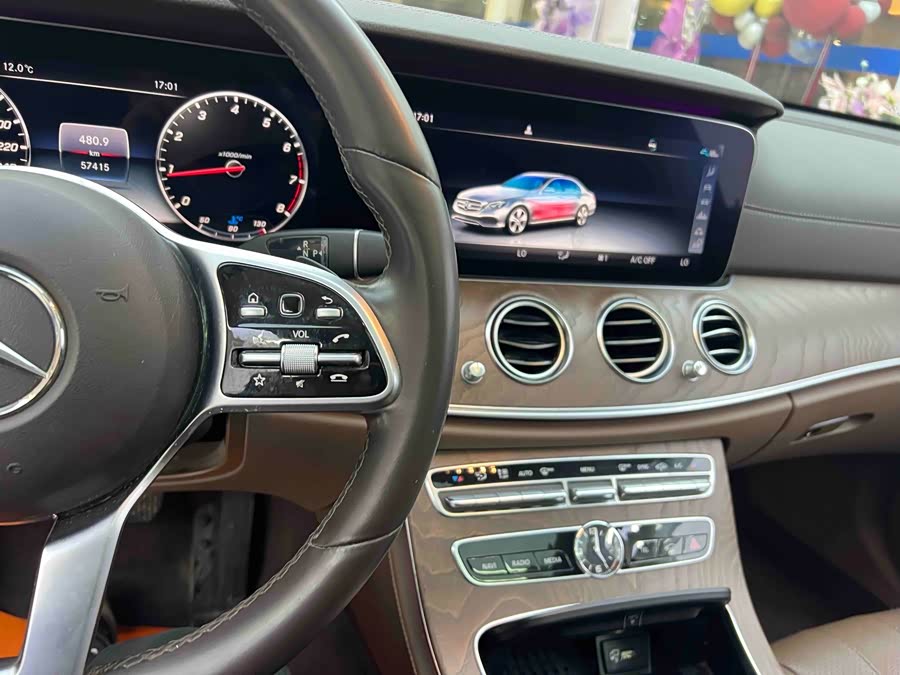 Mercedes-Benz E Class 2019 #15 Mercedes-Benz E Class 2019 car image #15