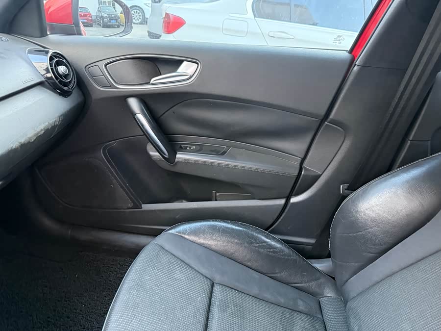 Audi A1 2017 car image #15