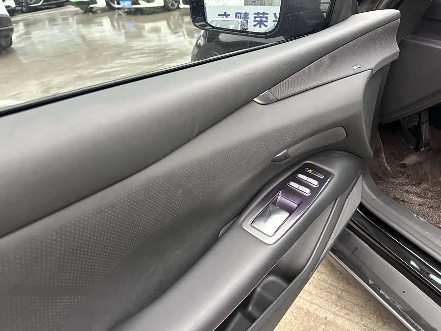 Deepal L07 2025 car image #15