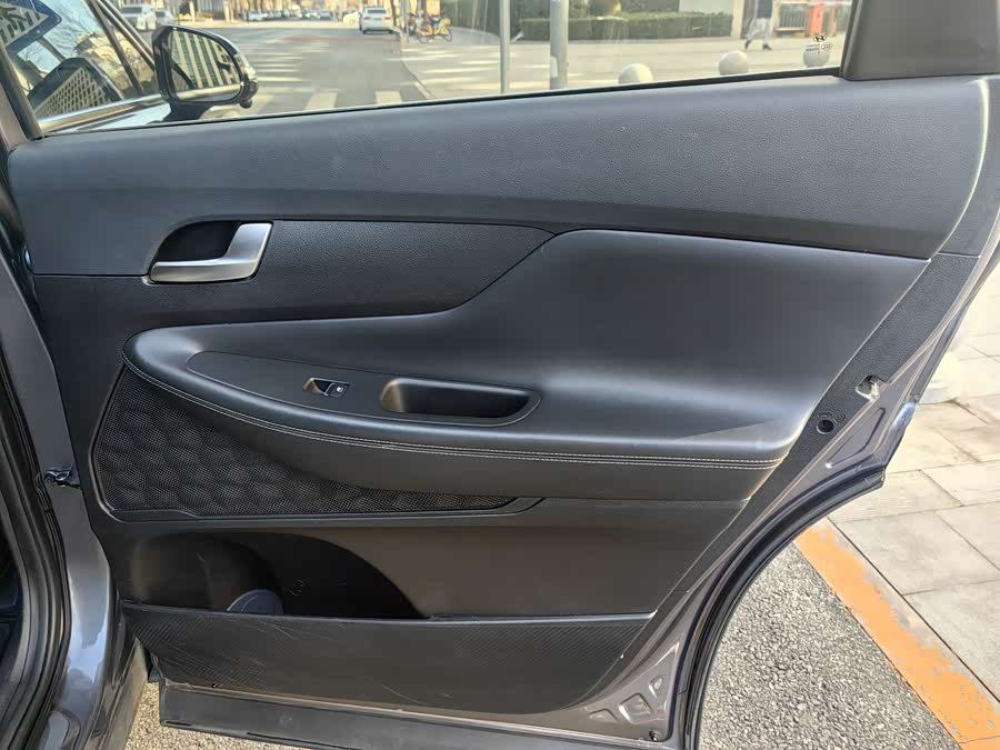Hyundai Santa Fe 2019 #15 Hyundai Santa Fe 2019 car image #15